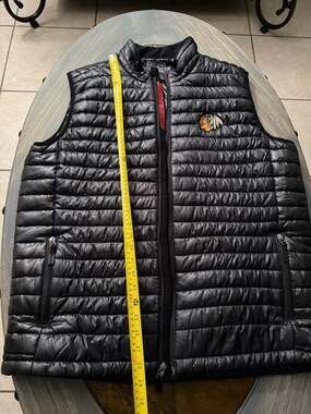 Levelwear Chicago Blackhawks Padded Vest